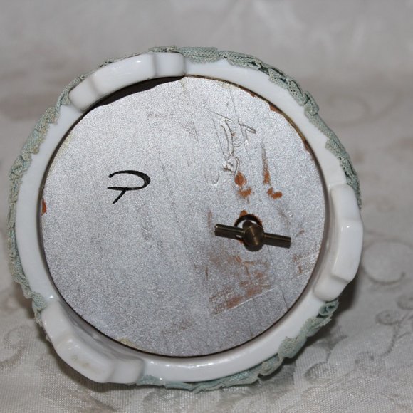 Vintage Porcelain Doll | Trinket Dish - Picture 8 of 9